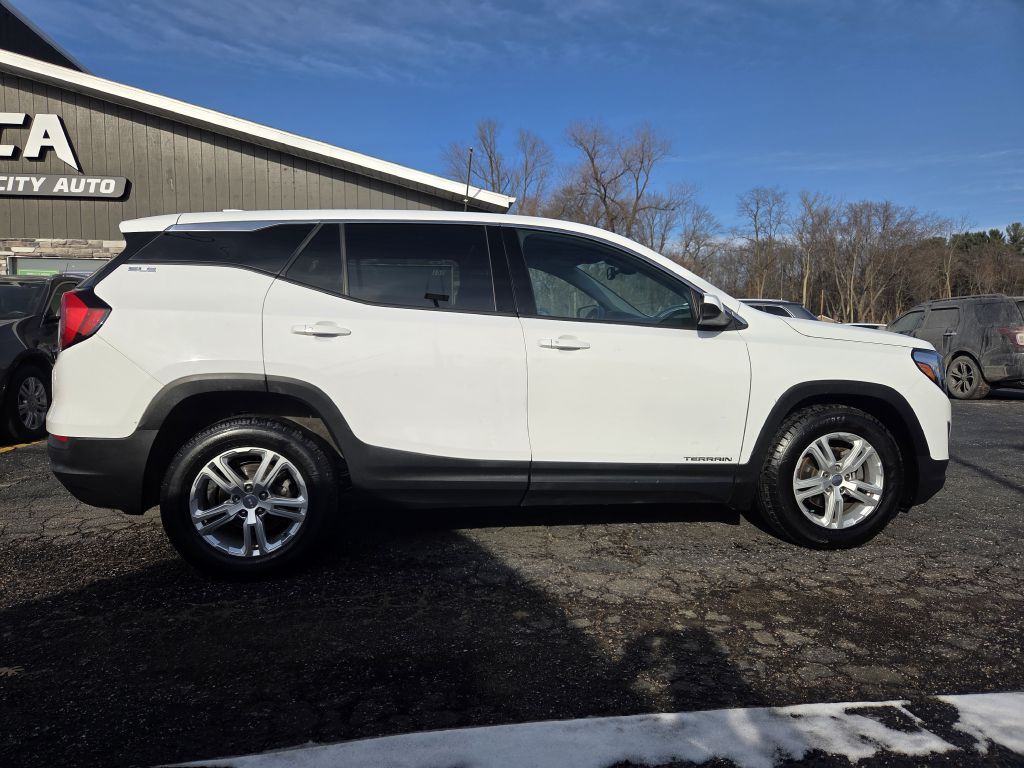 2020 GMC Terrain Image 5