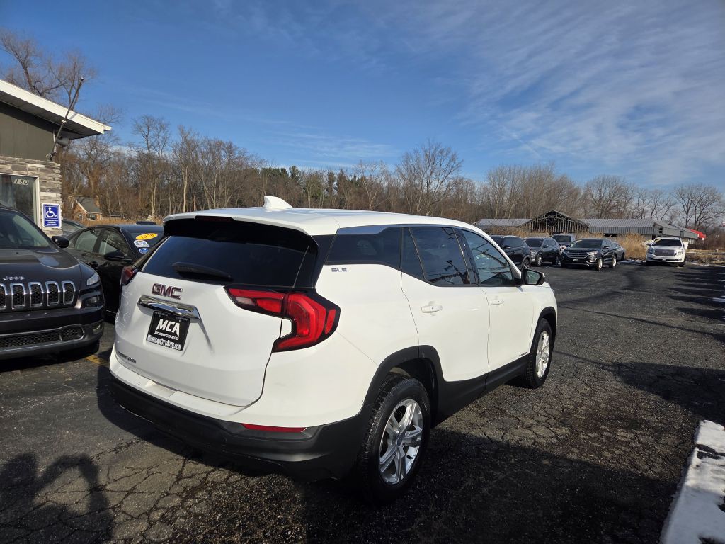 2020 GMC Terrain Image 6