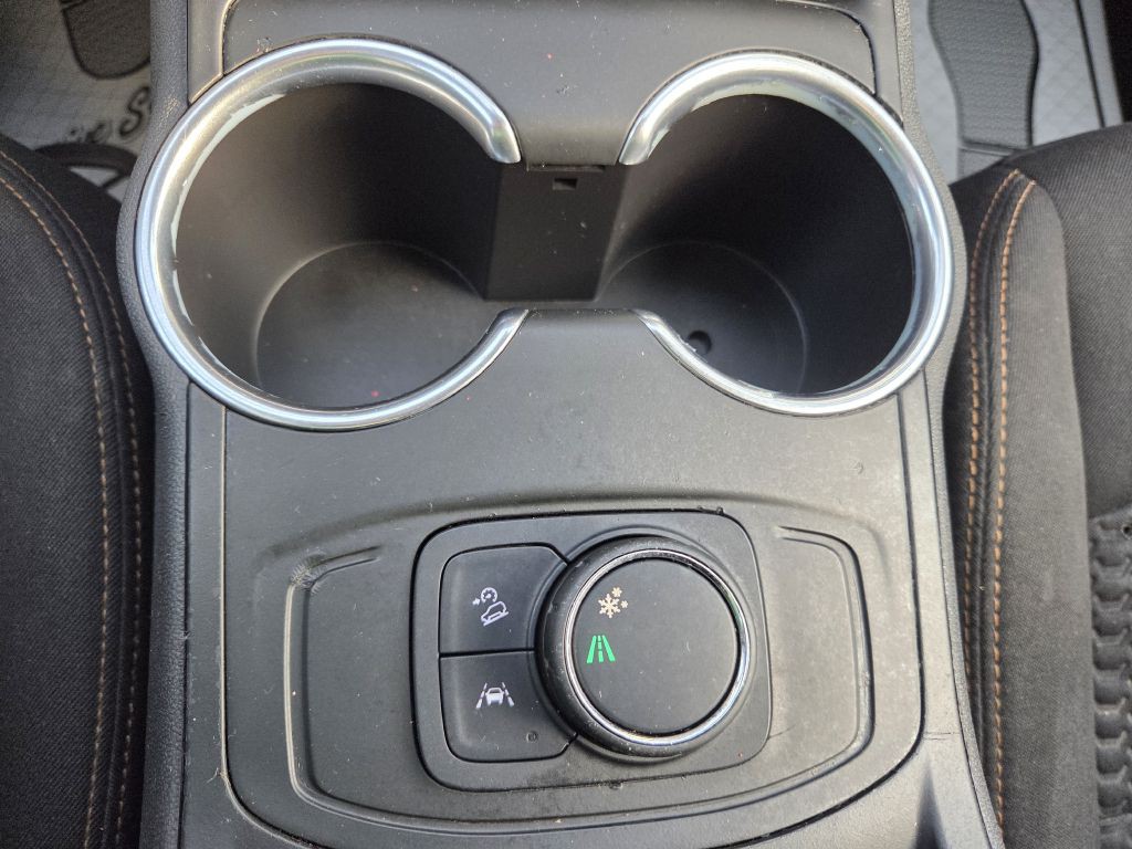 2020 GMC Terrain Image 32