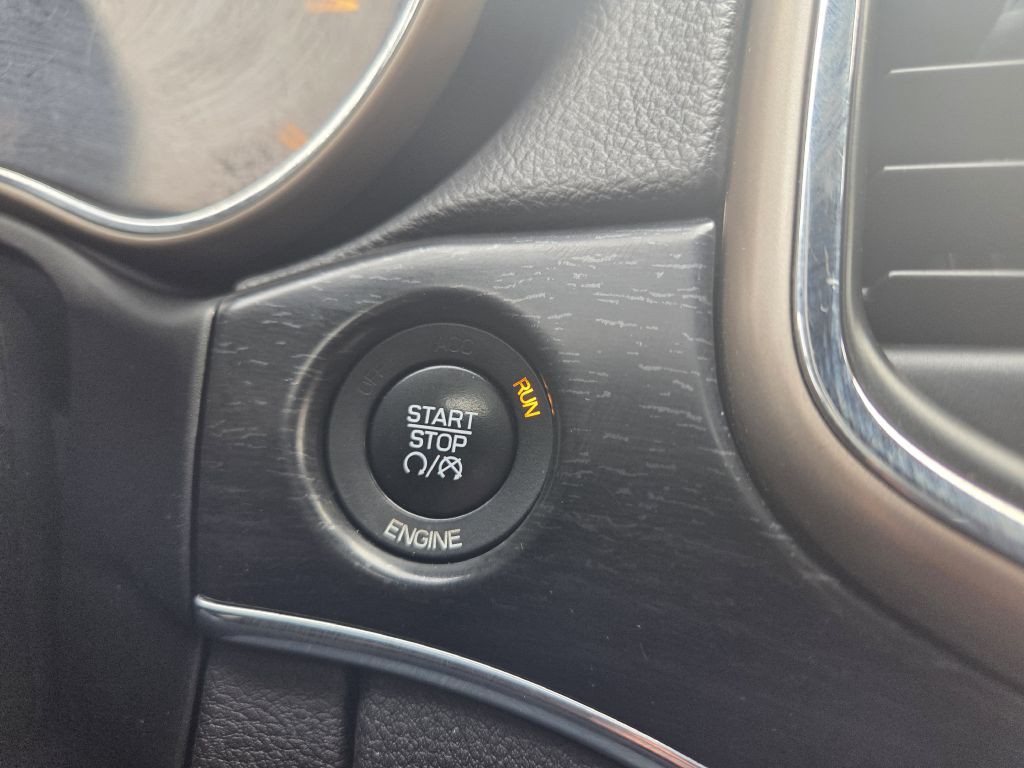 2014 Jeep Grand Cherokee Image 34