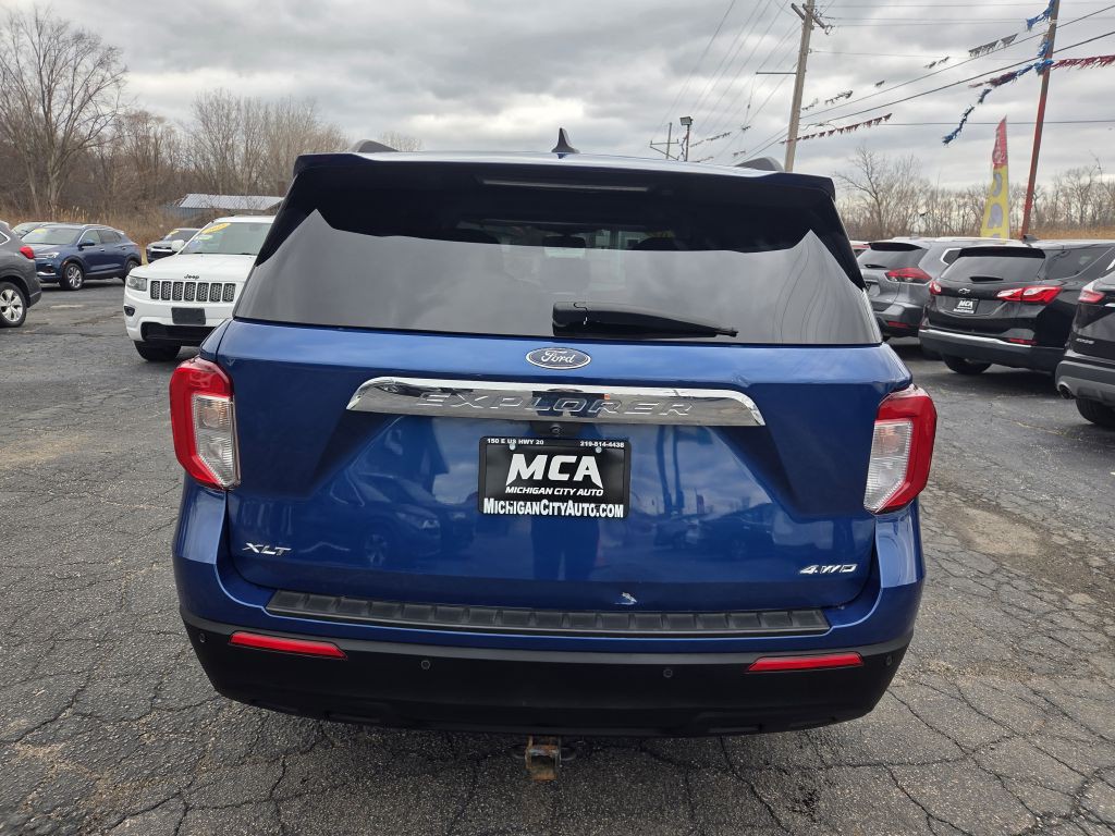 2021 Ford Explorer Image 8