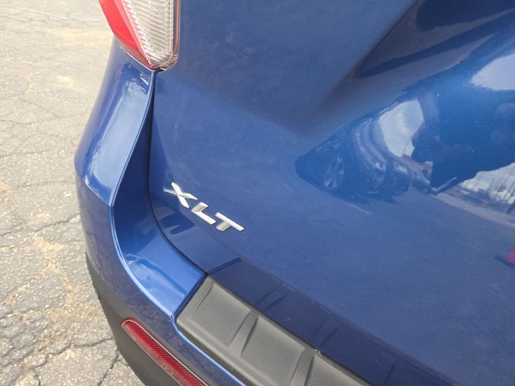 2021 Ford Explorer Image 11