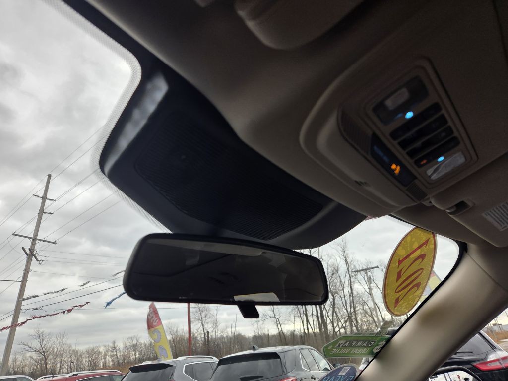 2021 Ford Explorer Image 38