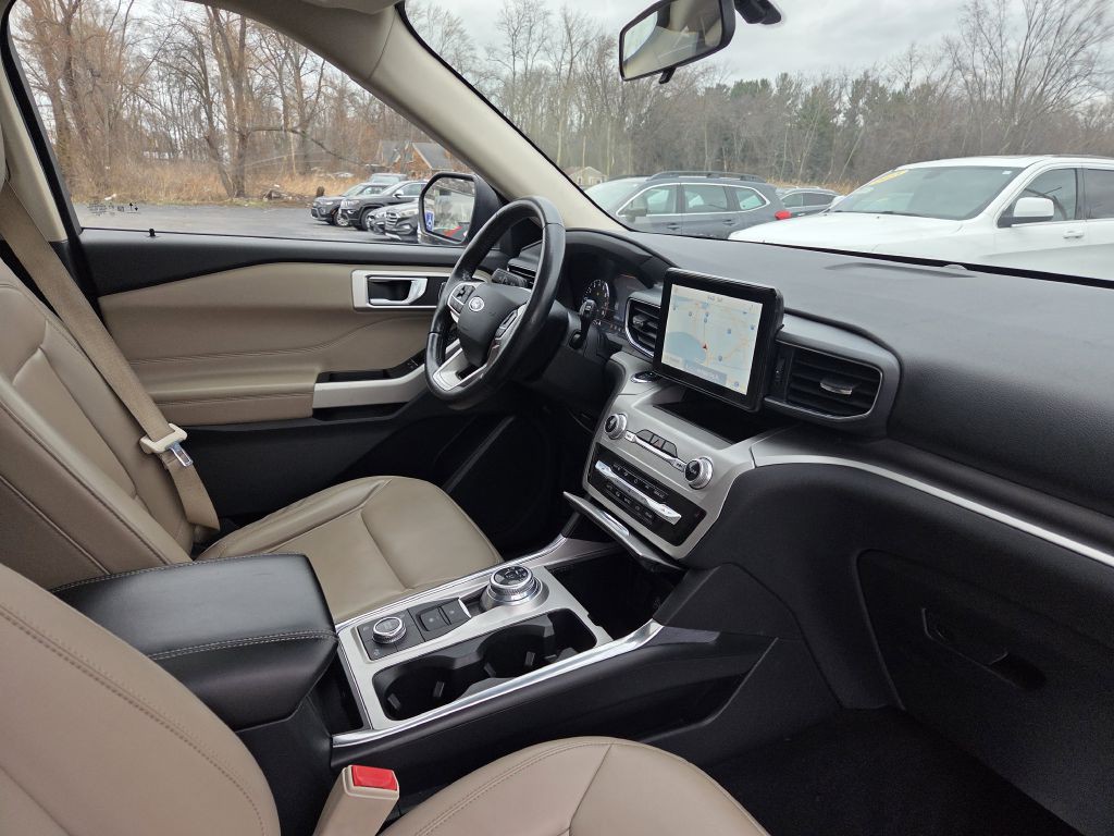 2021 Ford Explorer Image 54