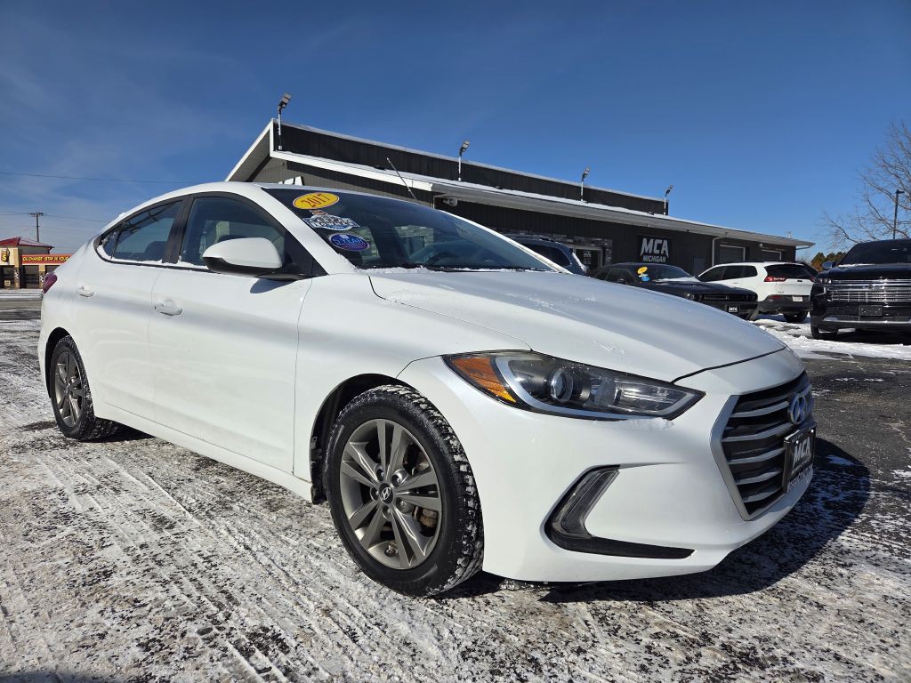2017 Hyundai Elantra Image 1