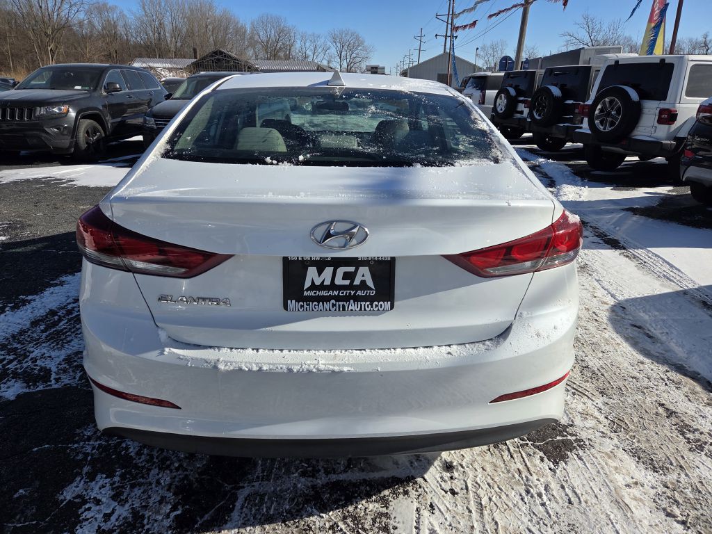 2017 Hyundai Elantra Image 7