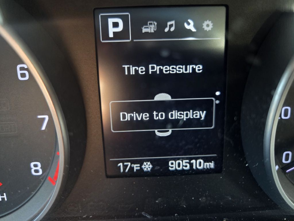 2017 Hyundai Elantra Image 22