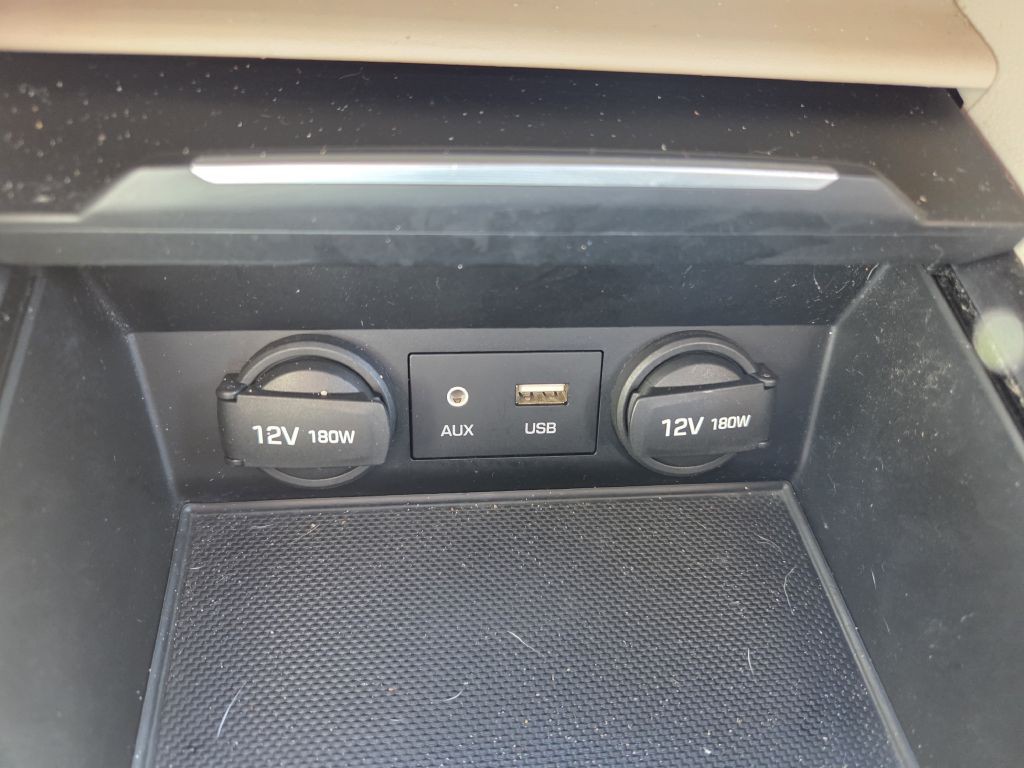 2017 Hyundai Elantra Image 30