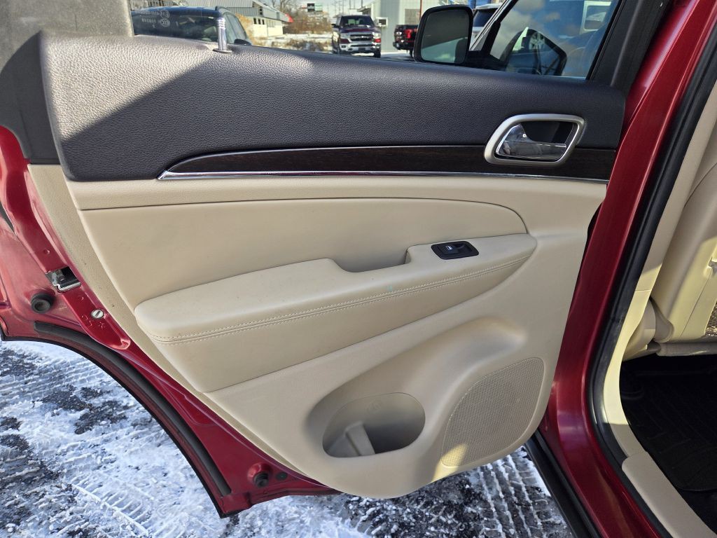 2014 Jeep Grand Cherokee Image 40