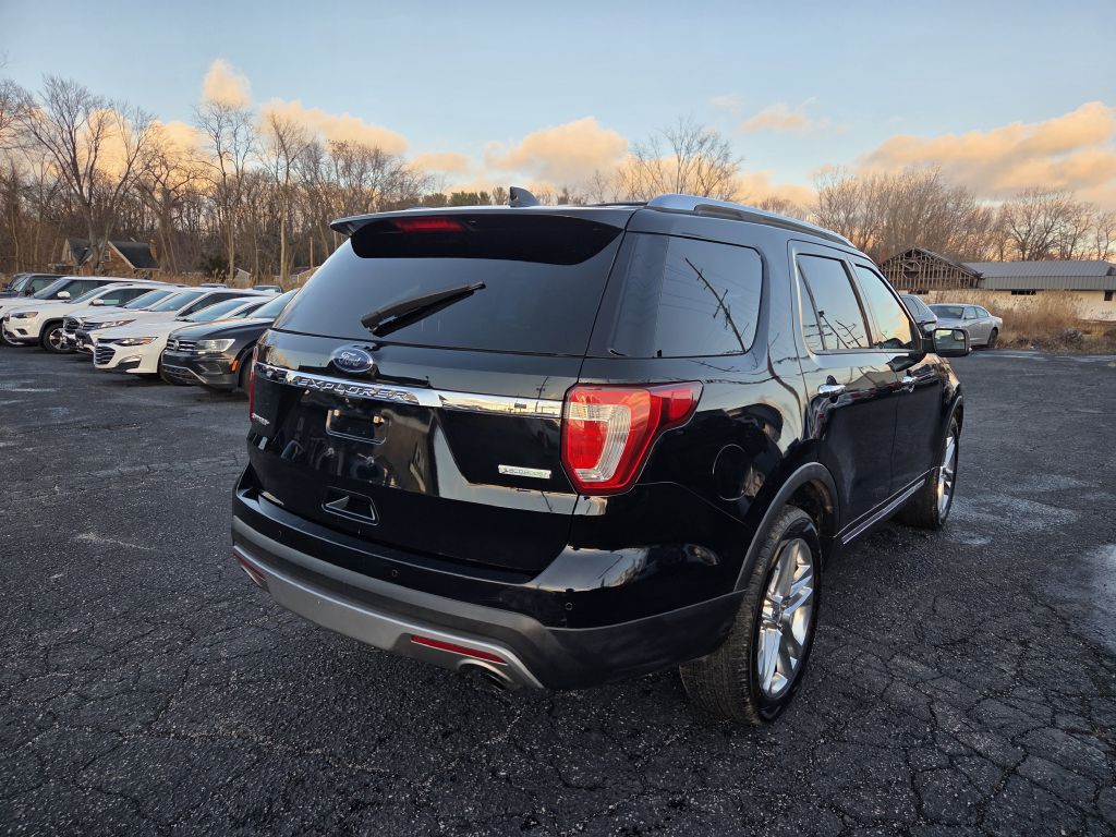 2016 Ford Explorer Image 7