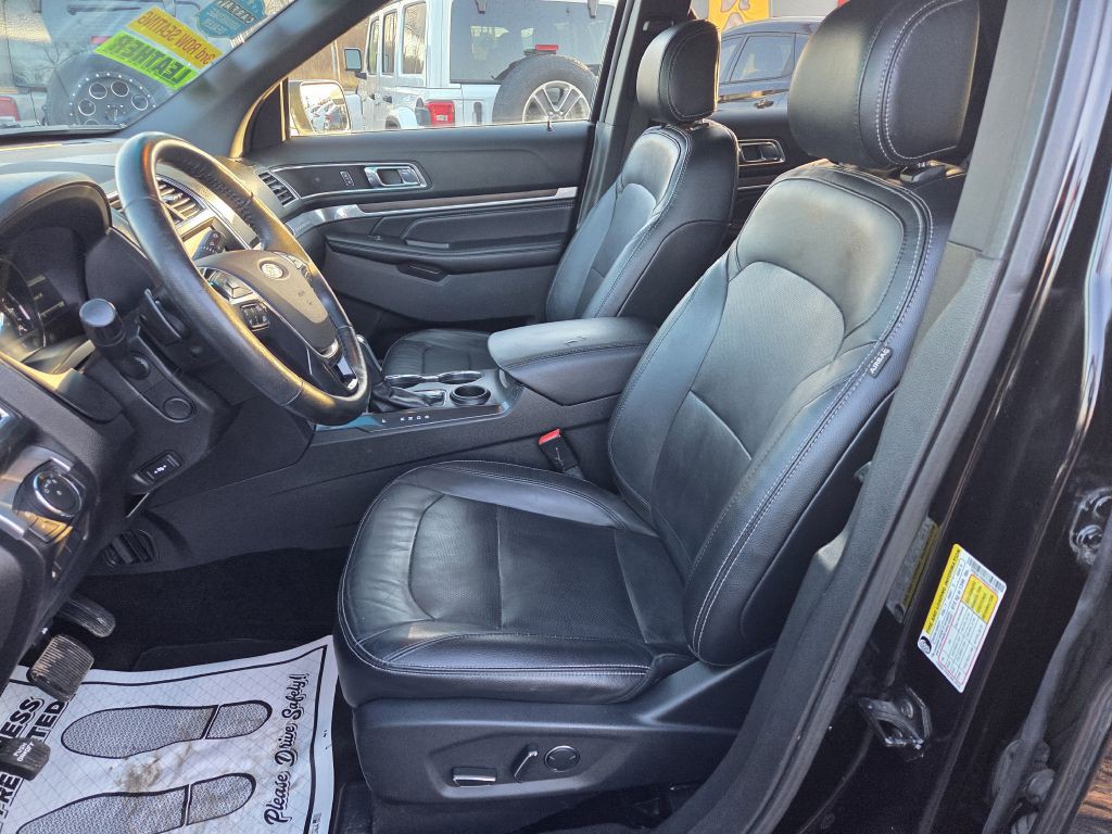 2016 Ford Explorer Image 24