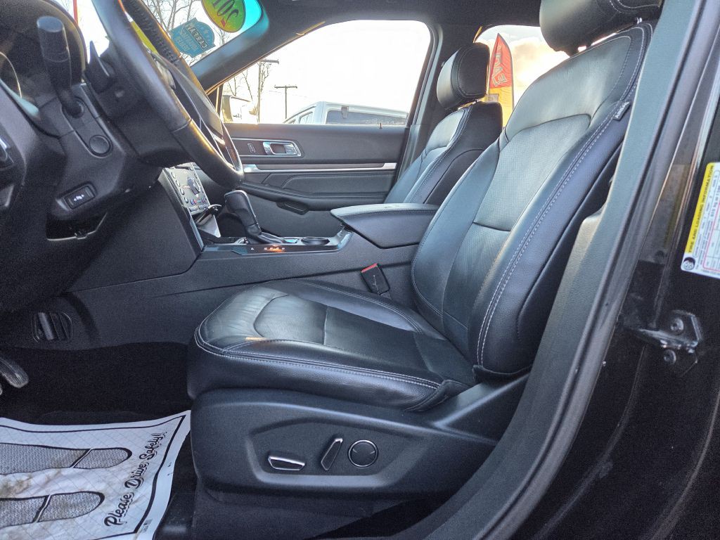 2016 Ford Explorer Image 25