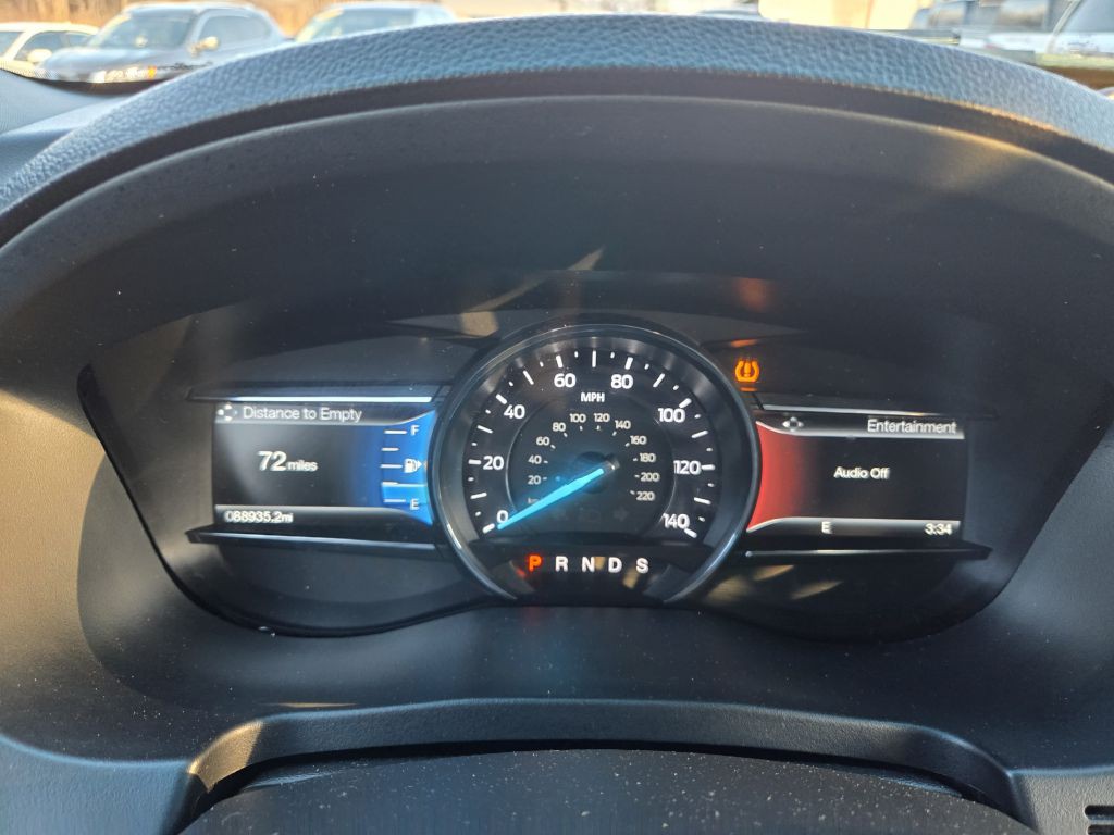 2016 Ford Explorer Image 28