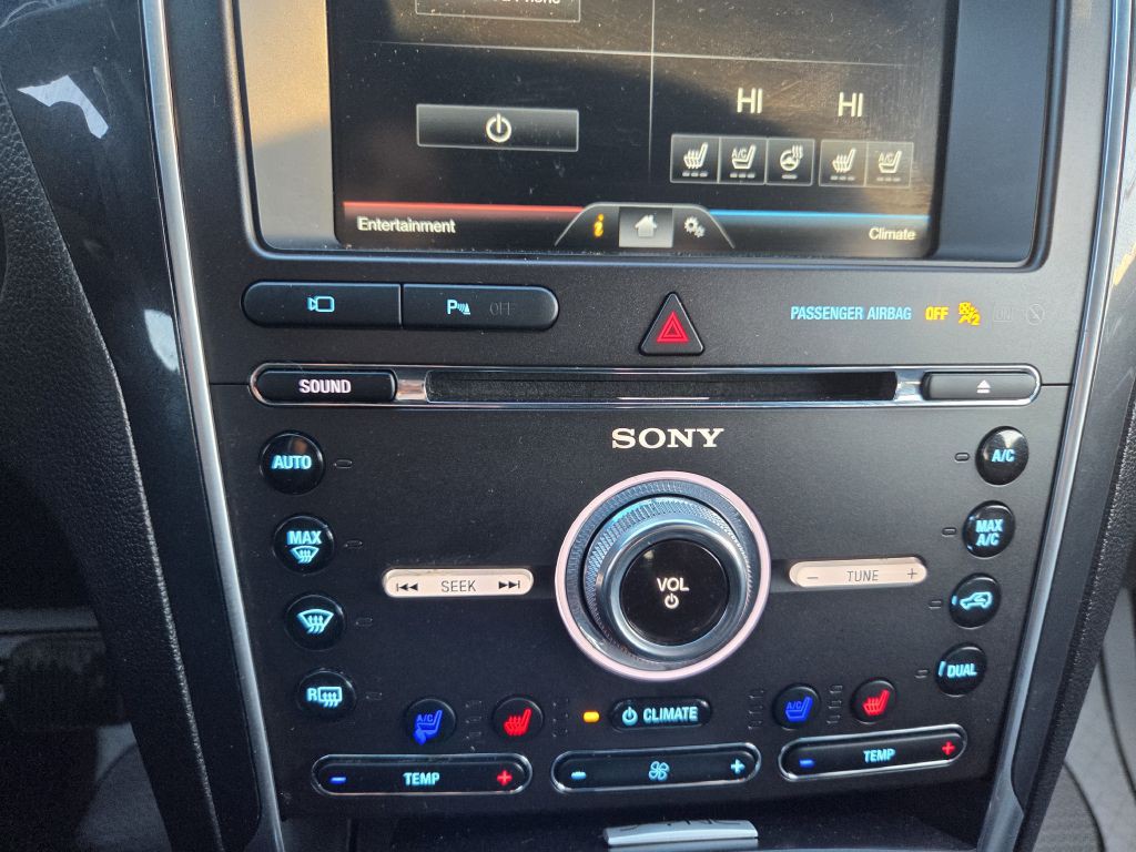 2016 Ford Explorer Image 34