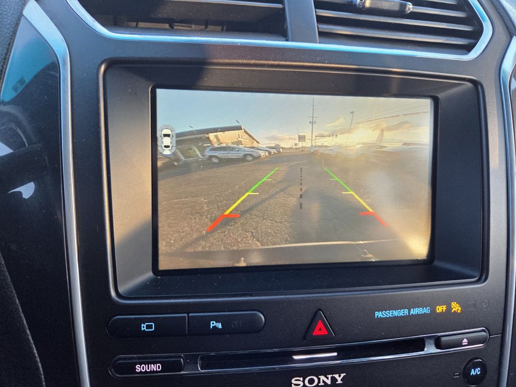 2016 Ford Explorer Image 36