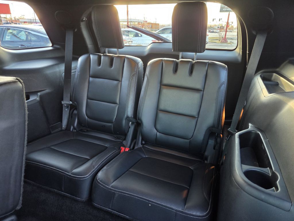 2016 Ford Explorer Image 43