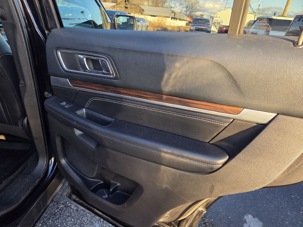 2016 Ford Explorer Image 53