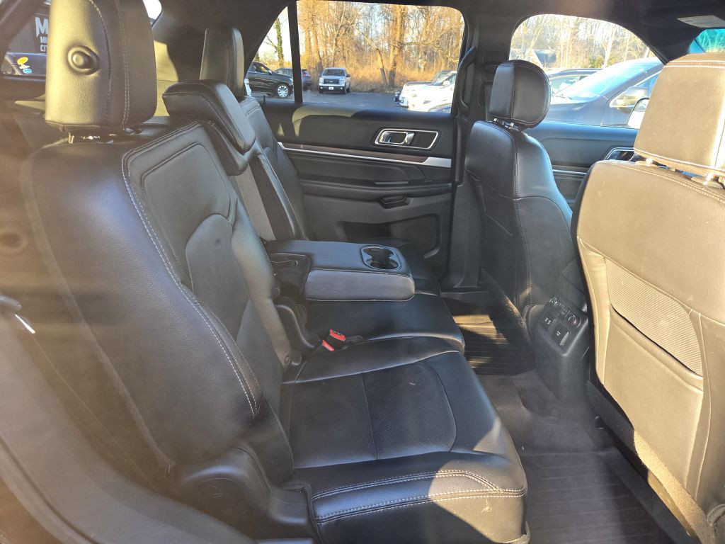 2016 Ford Explorer Image 54