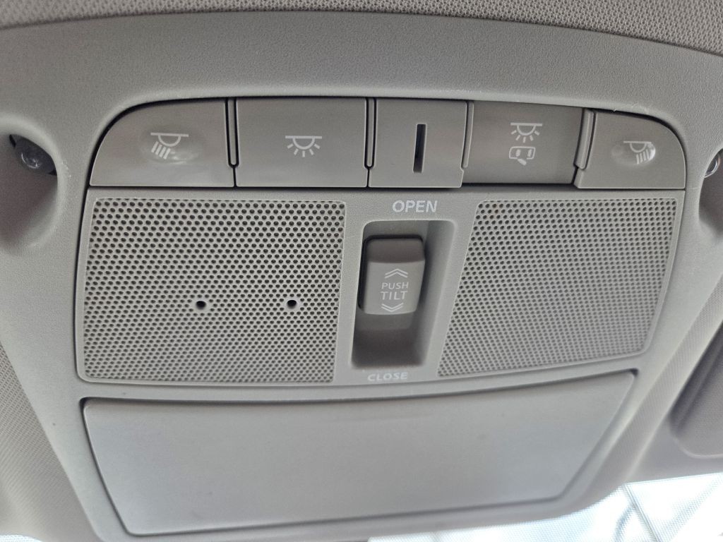 2018 Nissan Murano Image 40