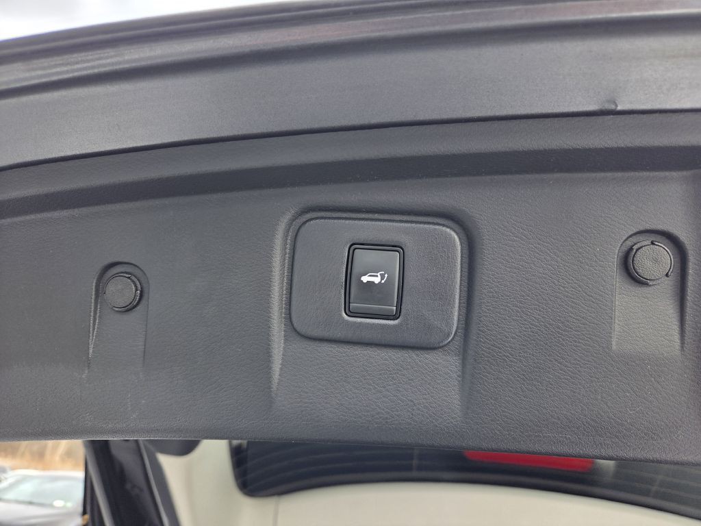 2018 Nissan Murano Image 48