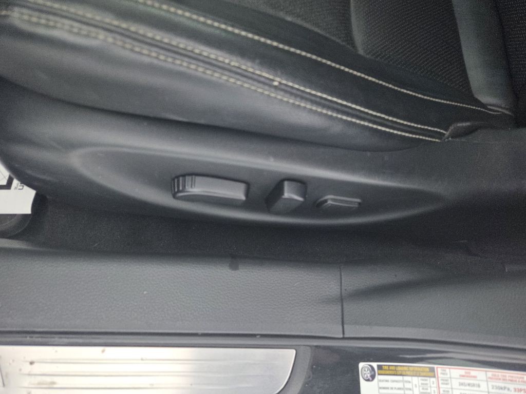 2020 Nissan Maxima Image 23