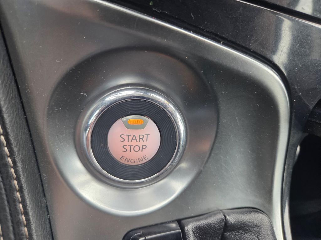 2020 Nissan Maxima Image 32