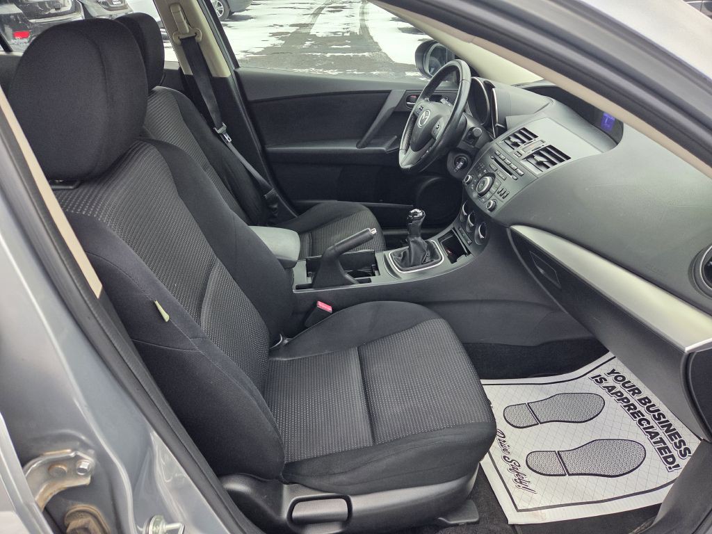2012 Mazda Mazda3 Image 31