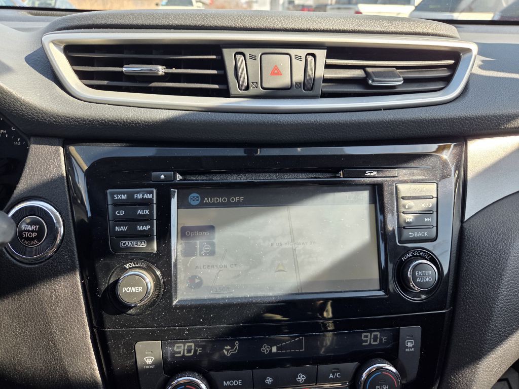 2014 Nissan Rogue Image 32