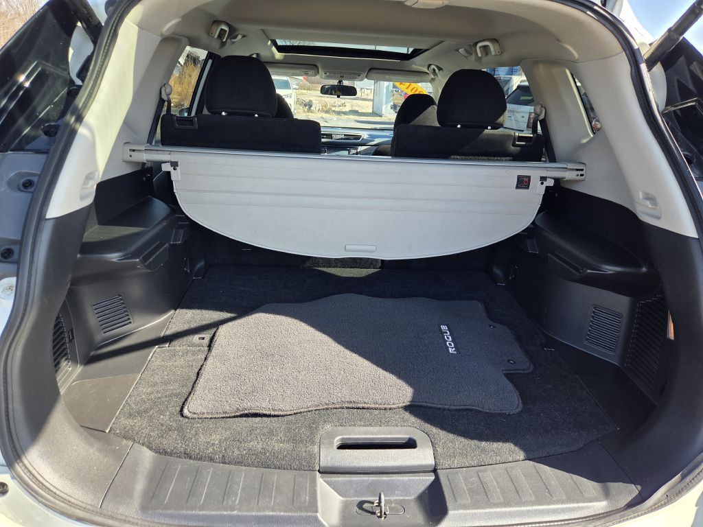 2014 Nissan Rogue Image 43