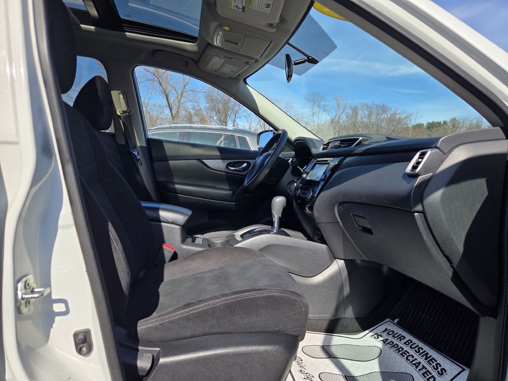 2014 Nissan Rogue Image 47