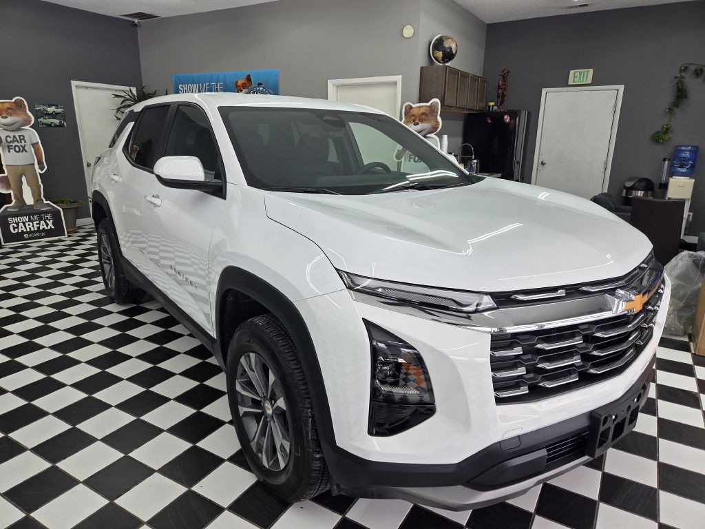 2026 Chevrolet Equinox Image 2