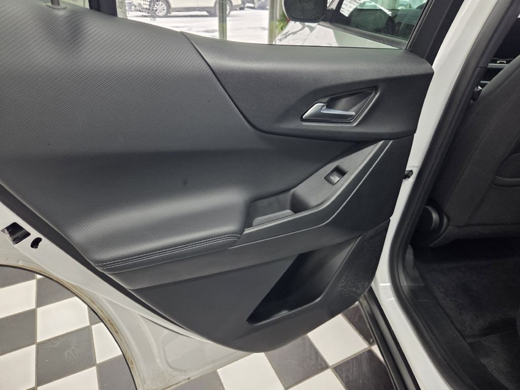 2026 Chevrolet Equinox Image 32