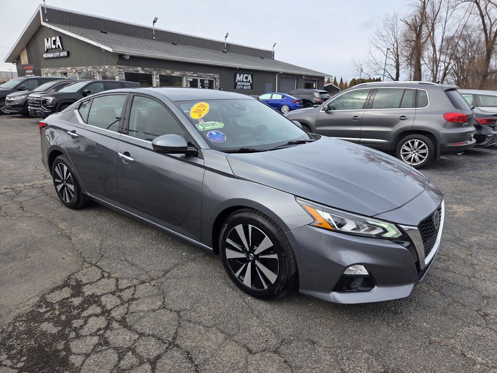 2020 Nissan Altima Image 3