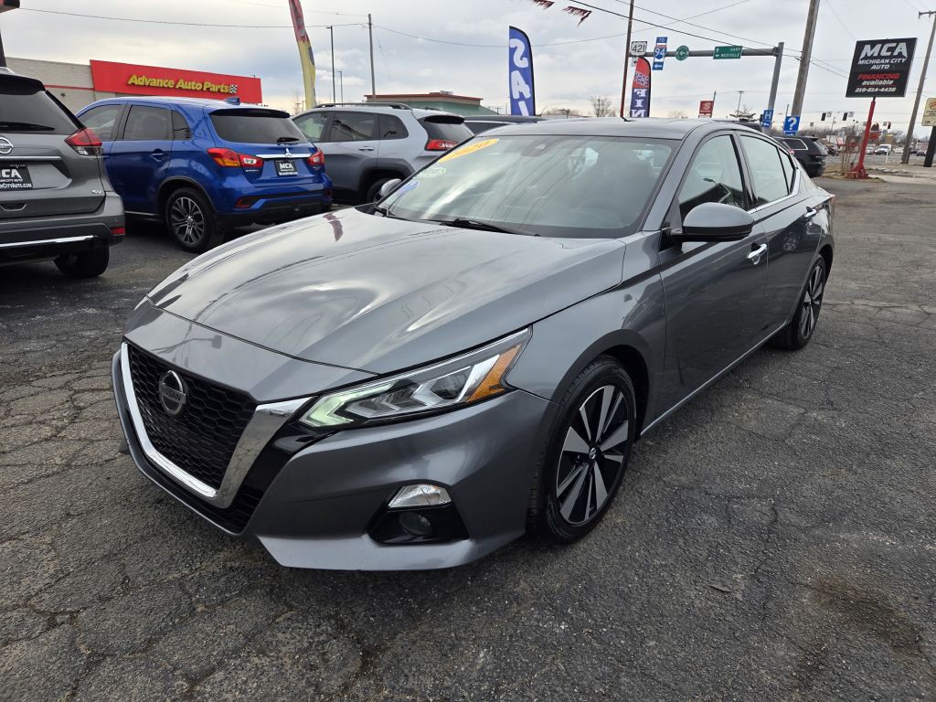 2020 Nissan Altima Image 16