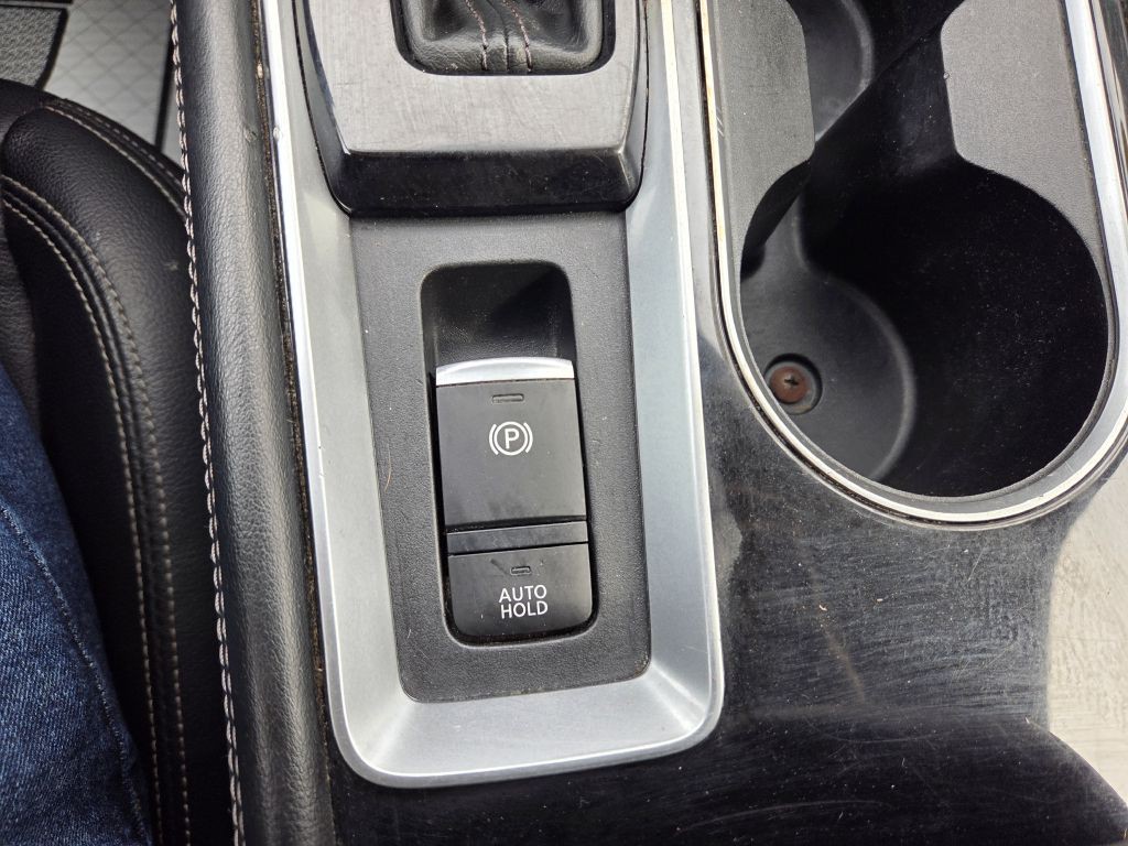 2020 Nissan Altima Image 37