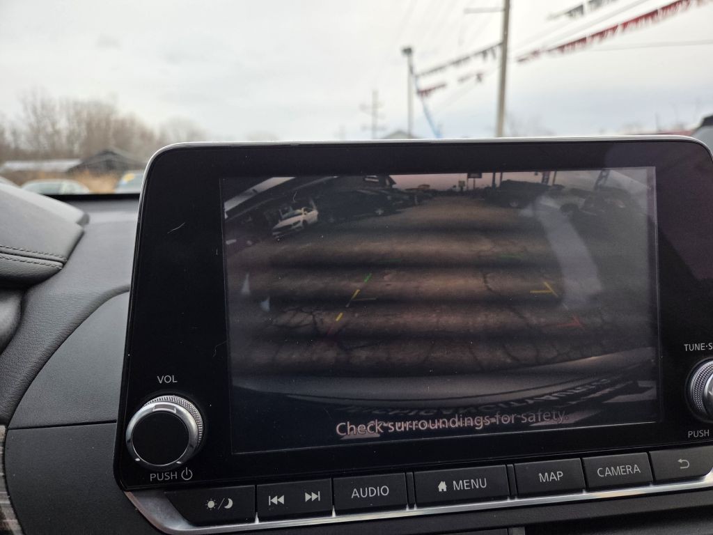 2020 Nissan Altima Image 38