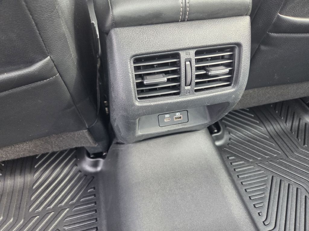 2020 Nissan Altima Image 45