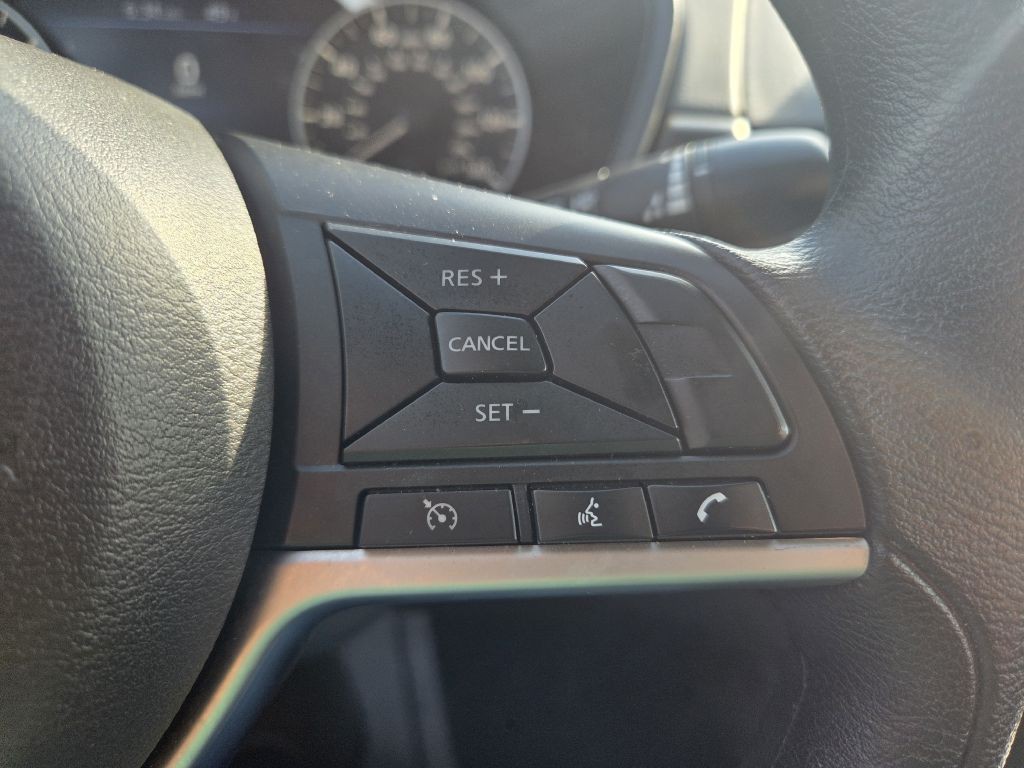 2025 Nissan Altima Image 28