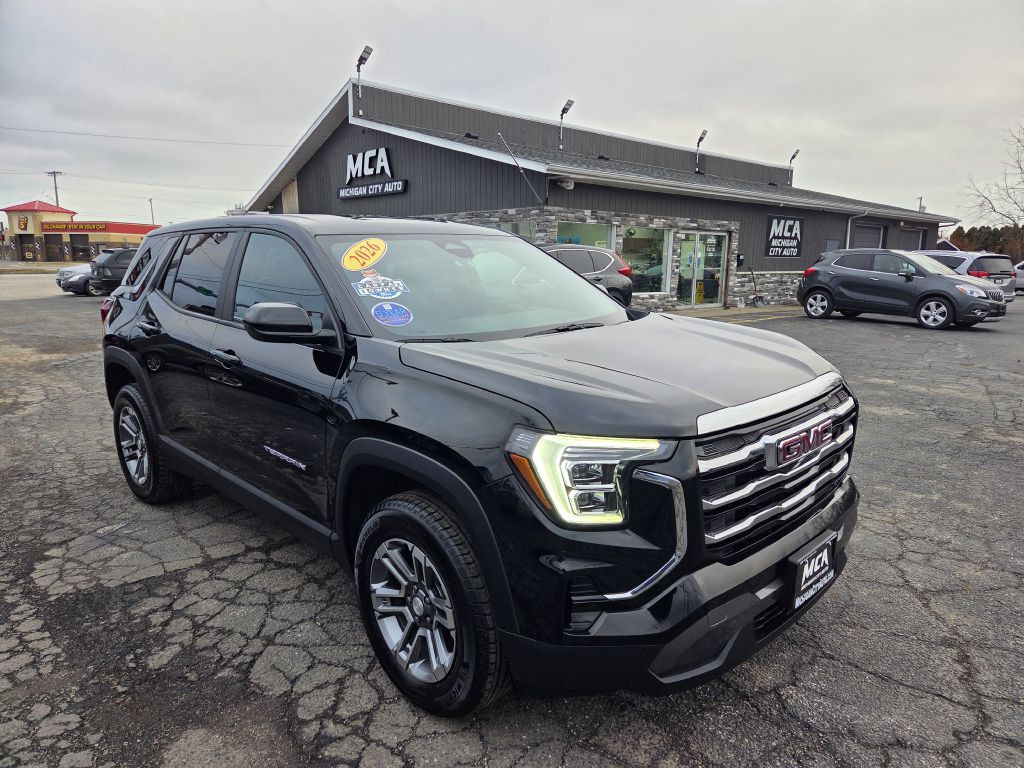 2026 GMC Terrain Image 2