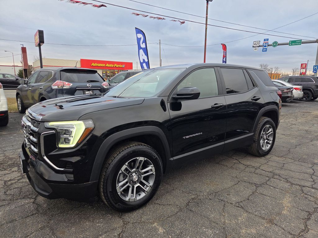 2026 GMC Terrain Image 12