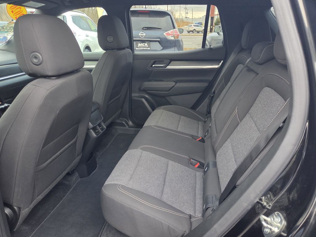 2026 GMC Terrain Image 37