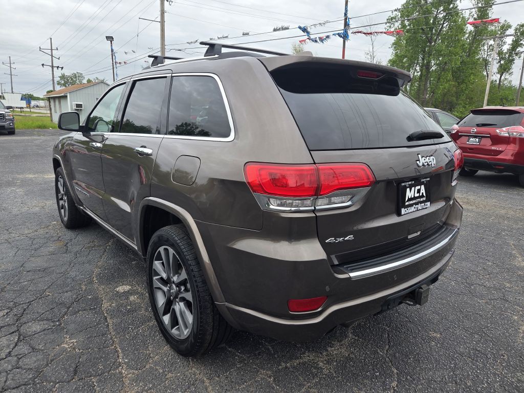 2017 Jeep Grand Cherokee Image 12