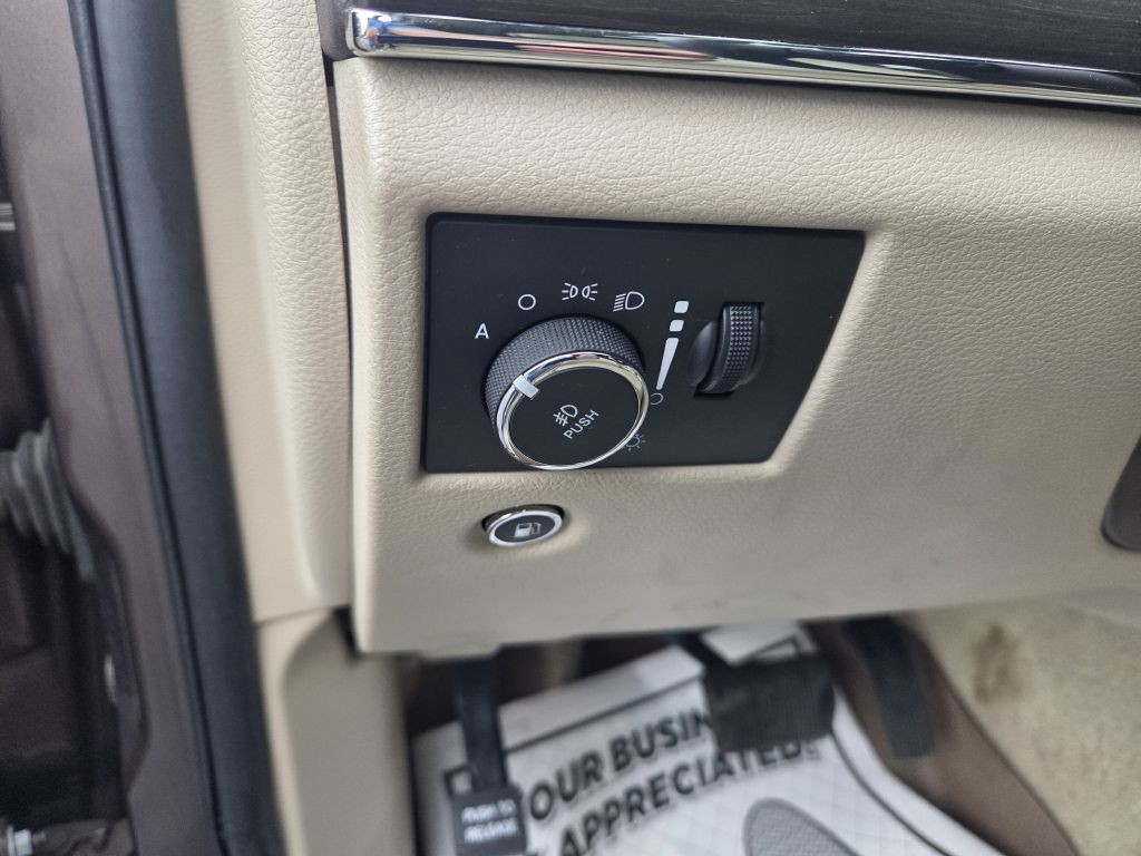 2017 Jeep Grand Cherokee Image 28