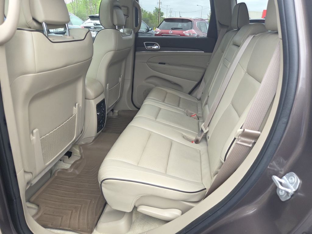 2017 Jeep Grand Cherokee Image 44