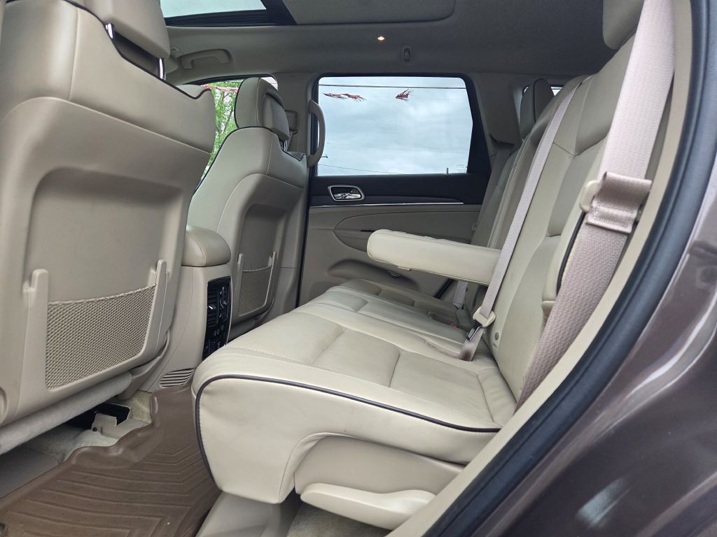 2017 Jeep Grand Cherokee Image 45