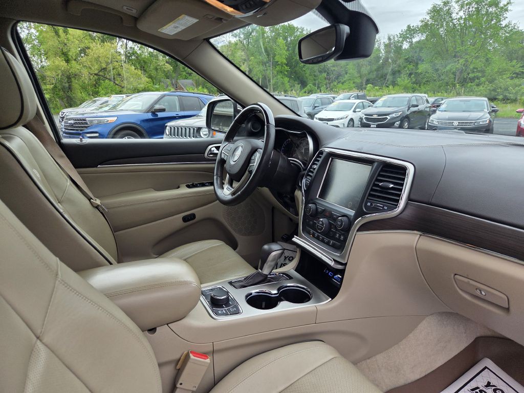 2017 Jeep Grand Cherokee Image 53