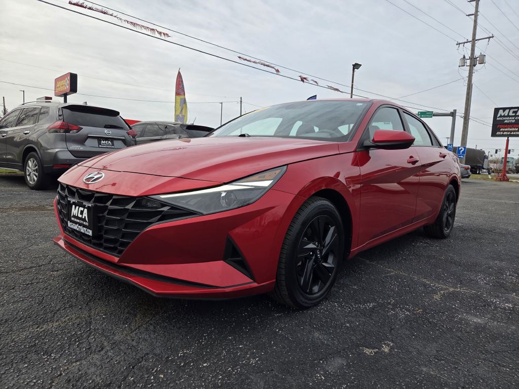 2022 Hyundai Elantra Image 15