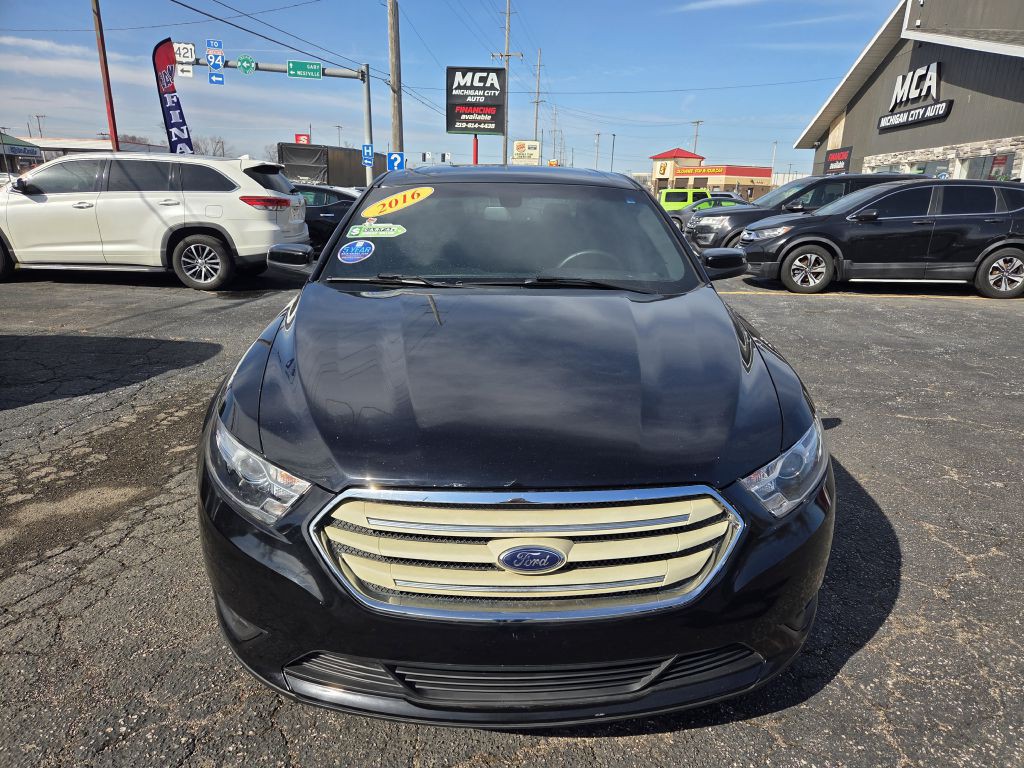 2016 Ford Taurus Image 18