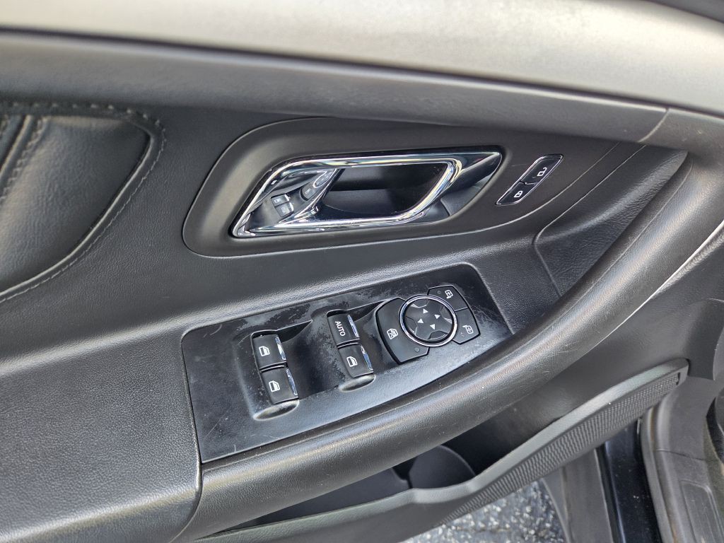 2016 Ford Taurus Image 22