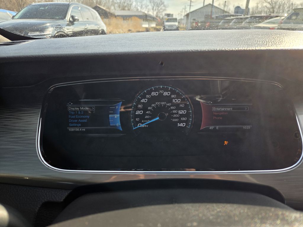 2016 Ford Taurus Image 28